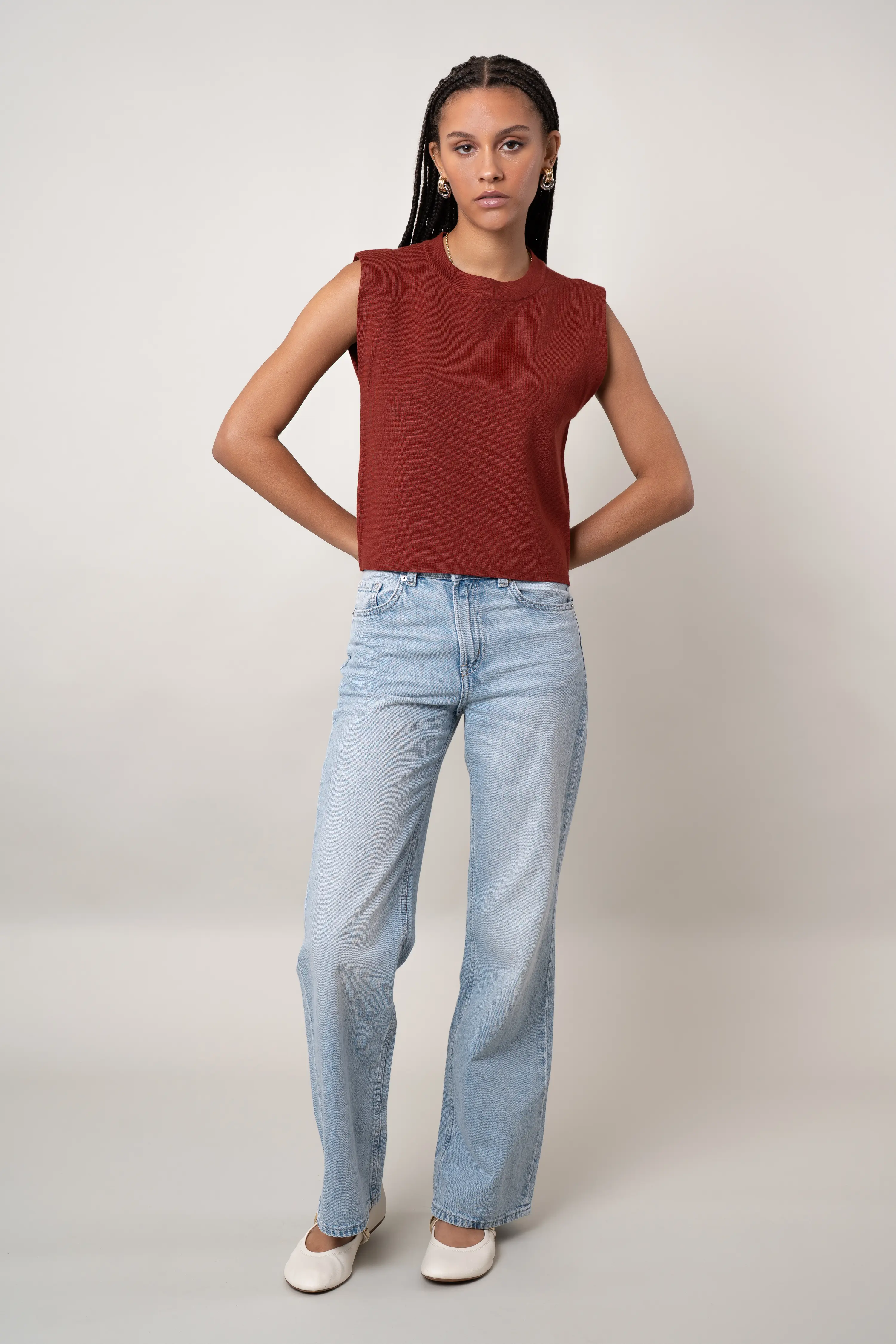 The Sleeveless Crewneck Top